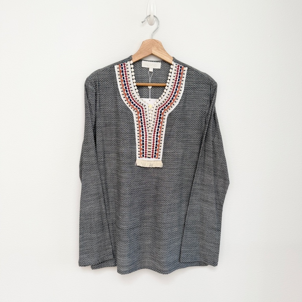 NWT Embroidered V-Neck Chambray Tunic Top